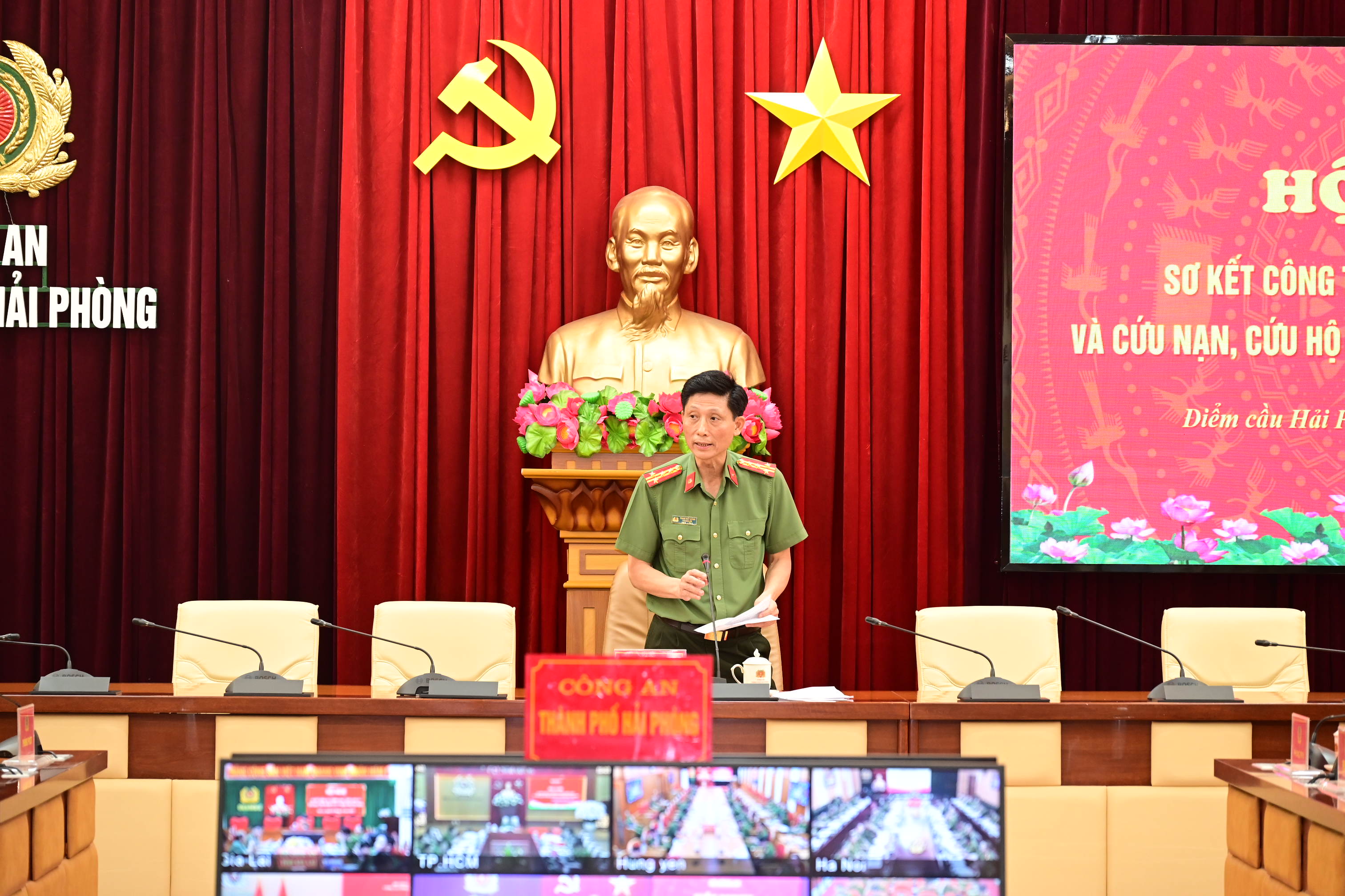 Giao ban công tác phòng cháy, chữa cháy và cứu nạn, cứu hộ Quý III và 9 tháng đầu năm 2025